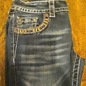 Blue Skinny Jeans with Distressed Vintage Look
